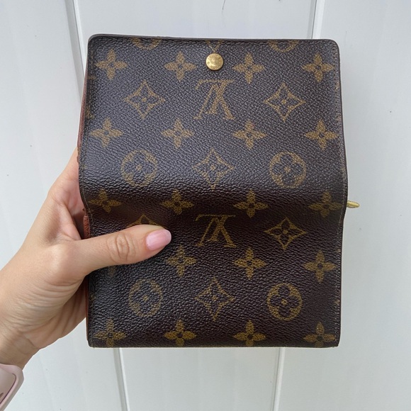 Authentic Louis Vuitton Porte-Monnaie Tresor Wallet - Picture 3 of 11